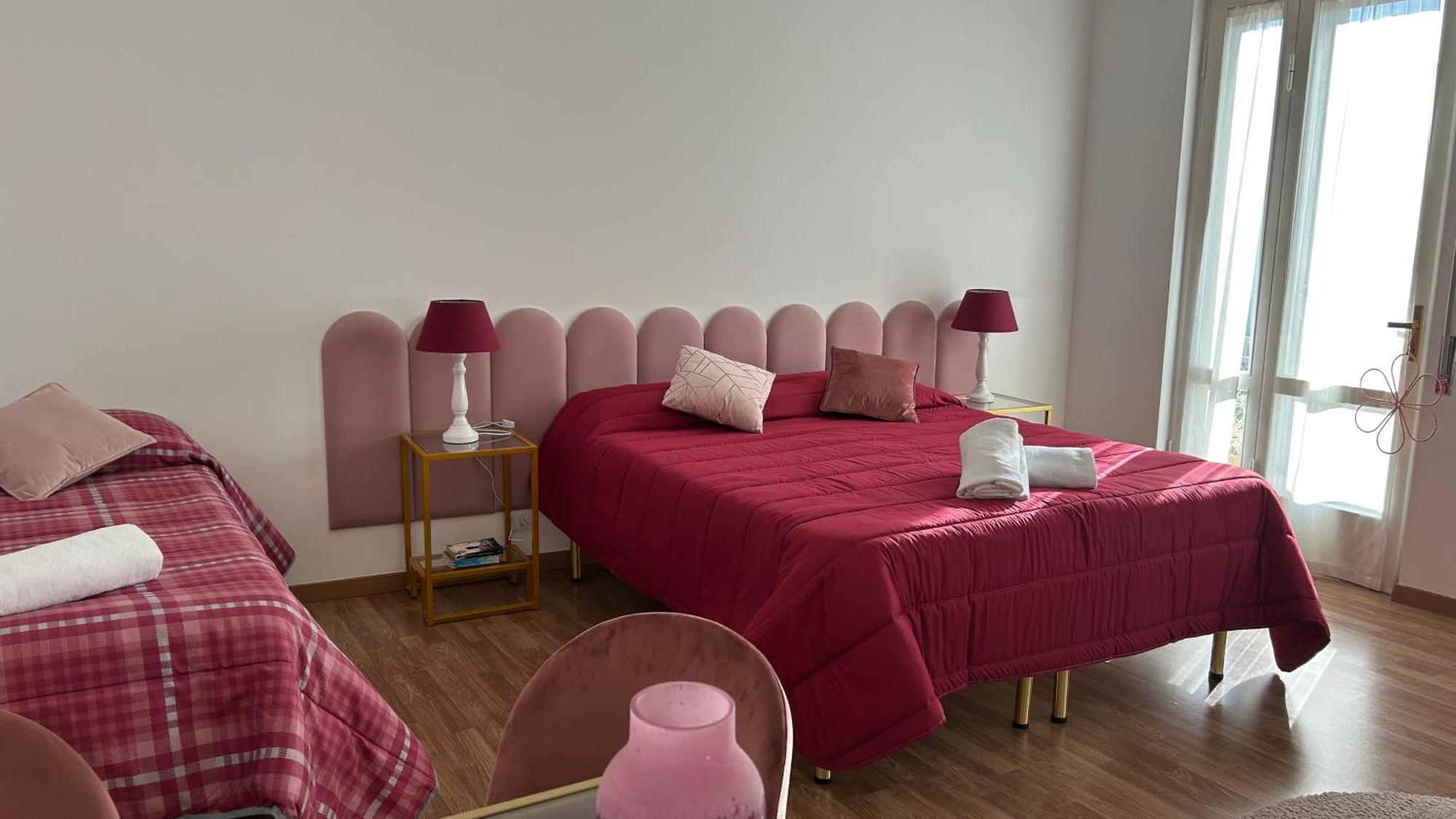 Comfort Accommodation Room ベルガモ エクステリア 写真